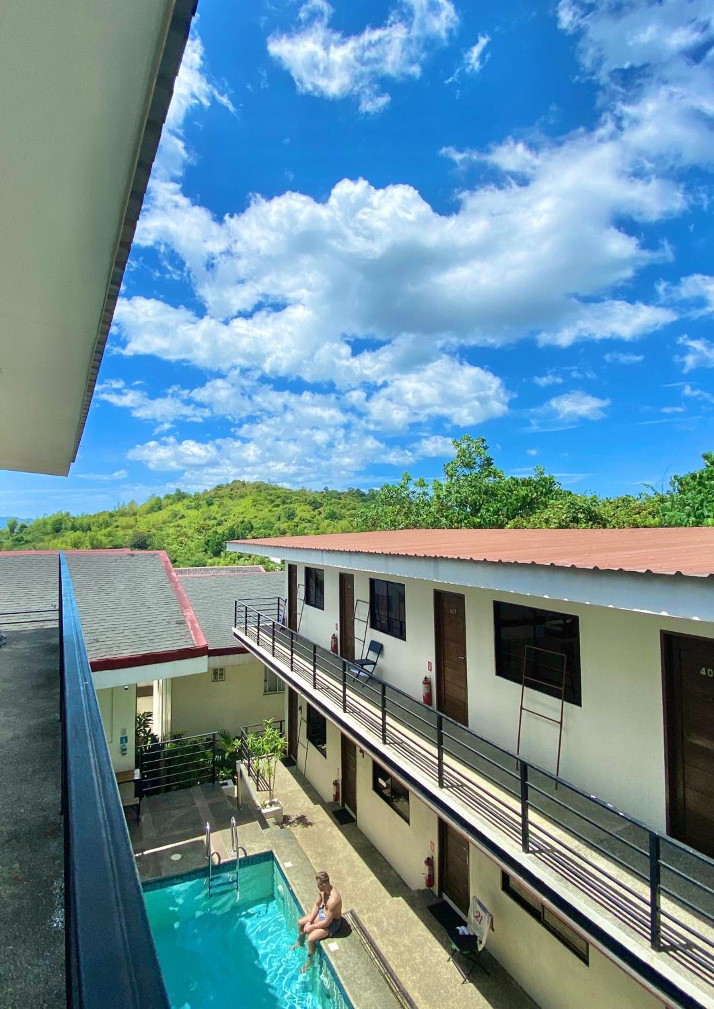 Vela Terraces