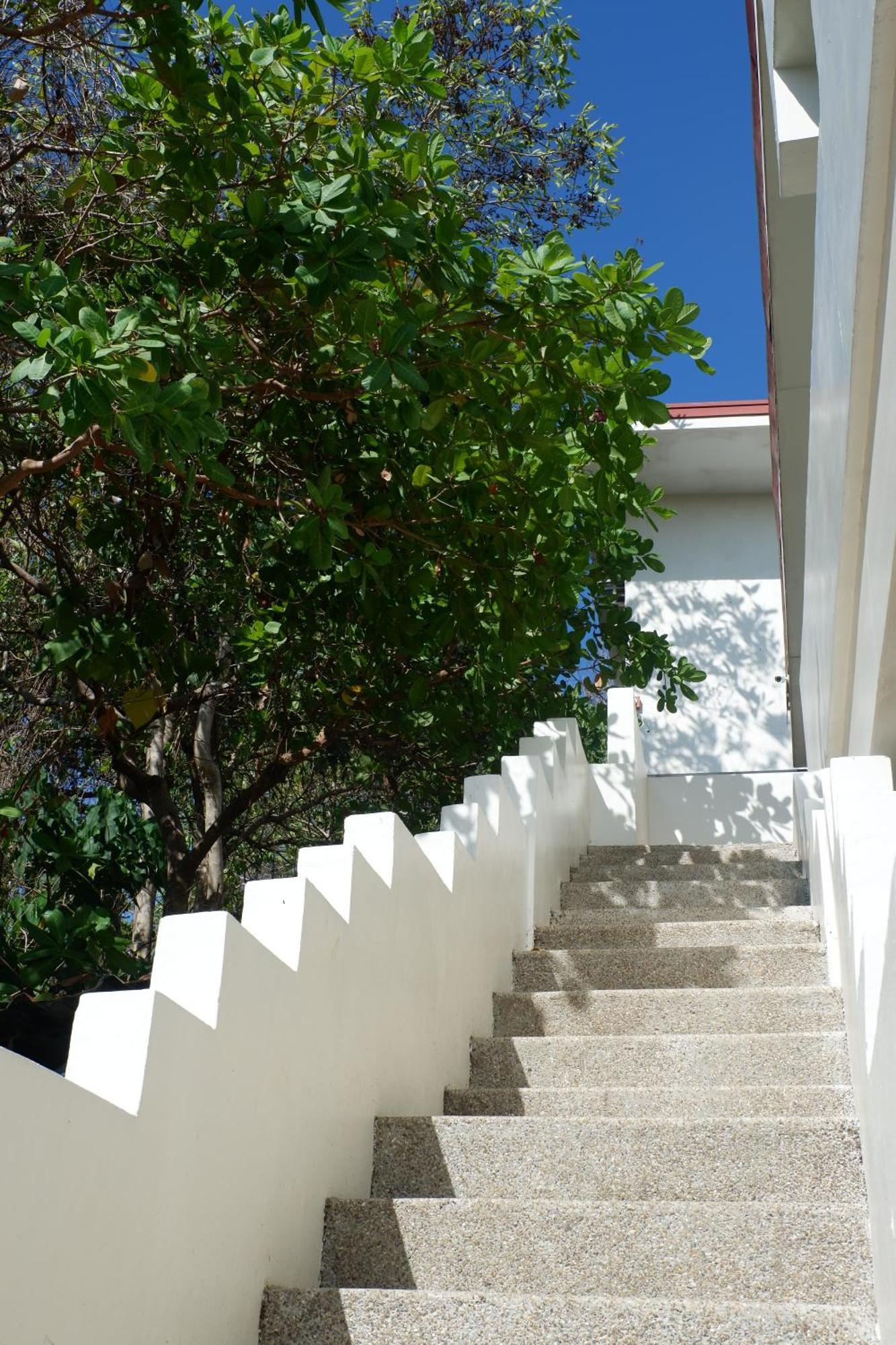 Vela Terraces 3* Coron