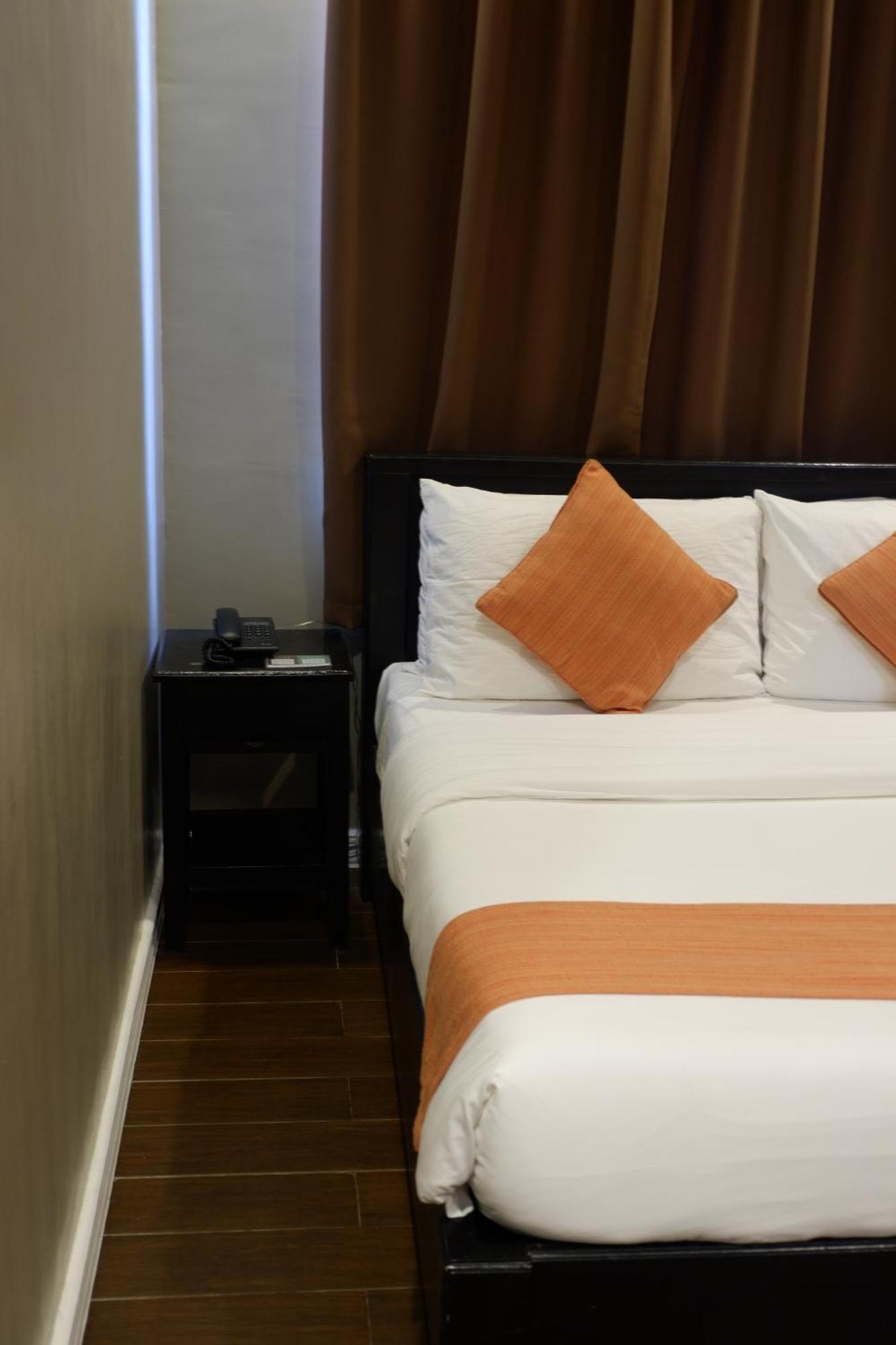 Vela Terraces 3*